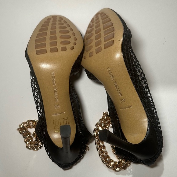 Bottega Veneta Chain Stretch Net Pumps - Picture 11 of 12